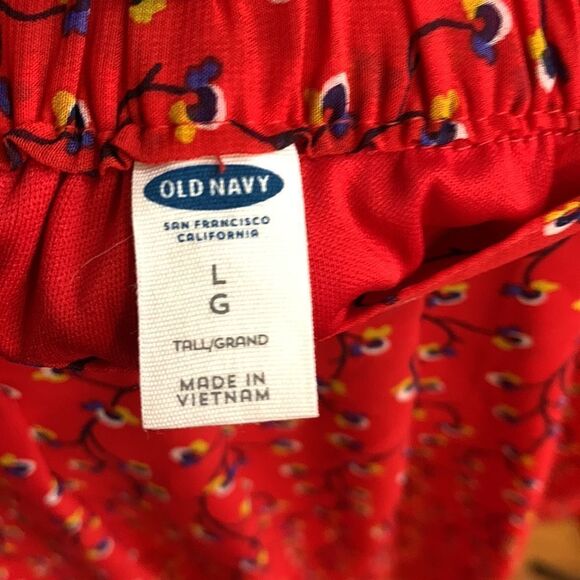 Old Navy size large red floral lined skirt - Picture 6 of 8